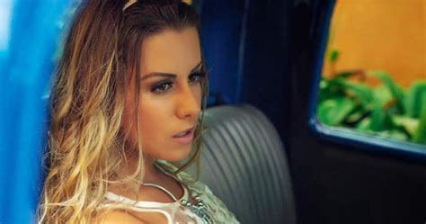 aricia nua|Veja fotos de Aricia Silva nua na revista Sexy de março